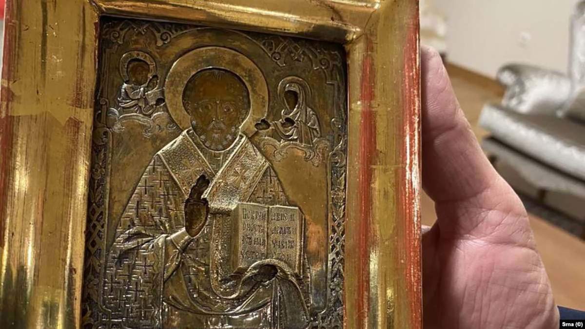 В Сараево Лаврову подарили украинскую икону: Украина направила ноту В Сараево Лаврову подарили украинскую икону: Украина направила ноту