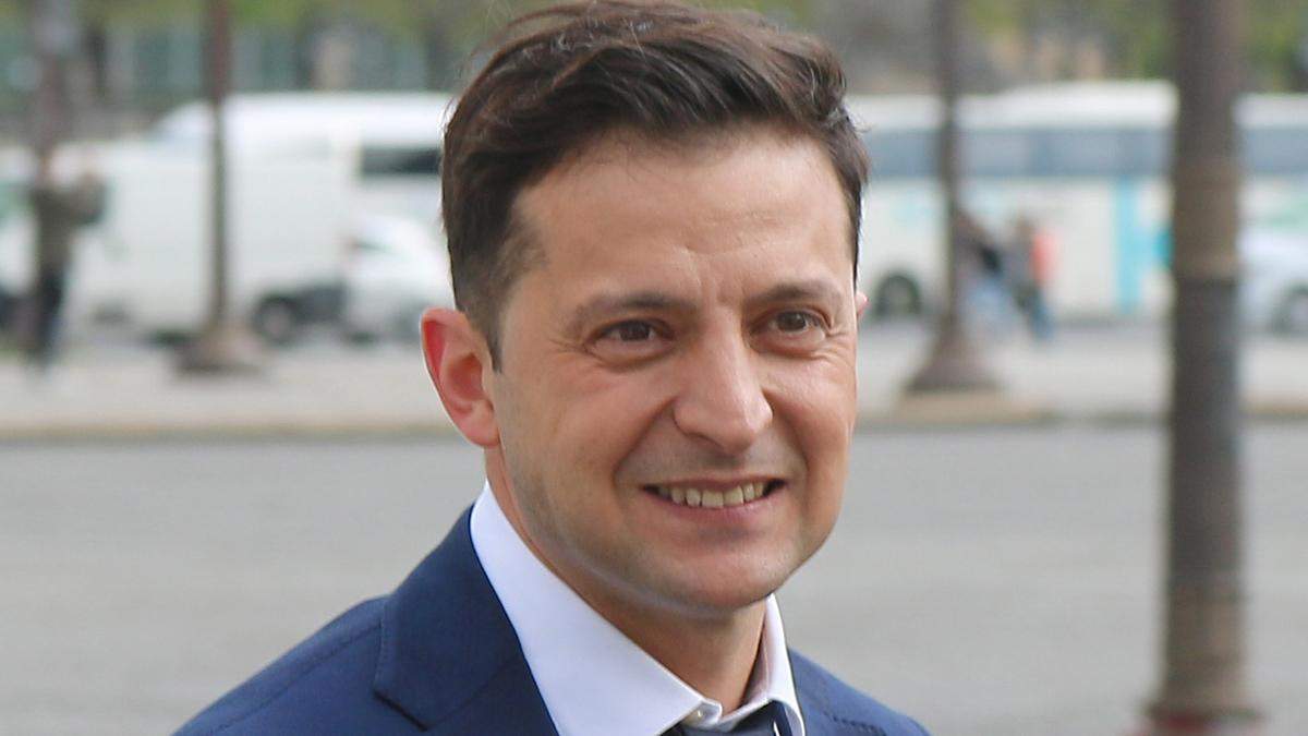 Як довіряють українці президенту Зеленському та іншим українським політикам: підсумки соцопитування, проведеного в грудні 2020 Як довіряють українці президенту Зеленському та іншим українським політикам: підсумки соцопитування, проведеного в грудні 2020