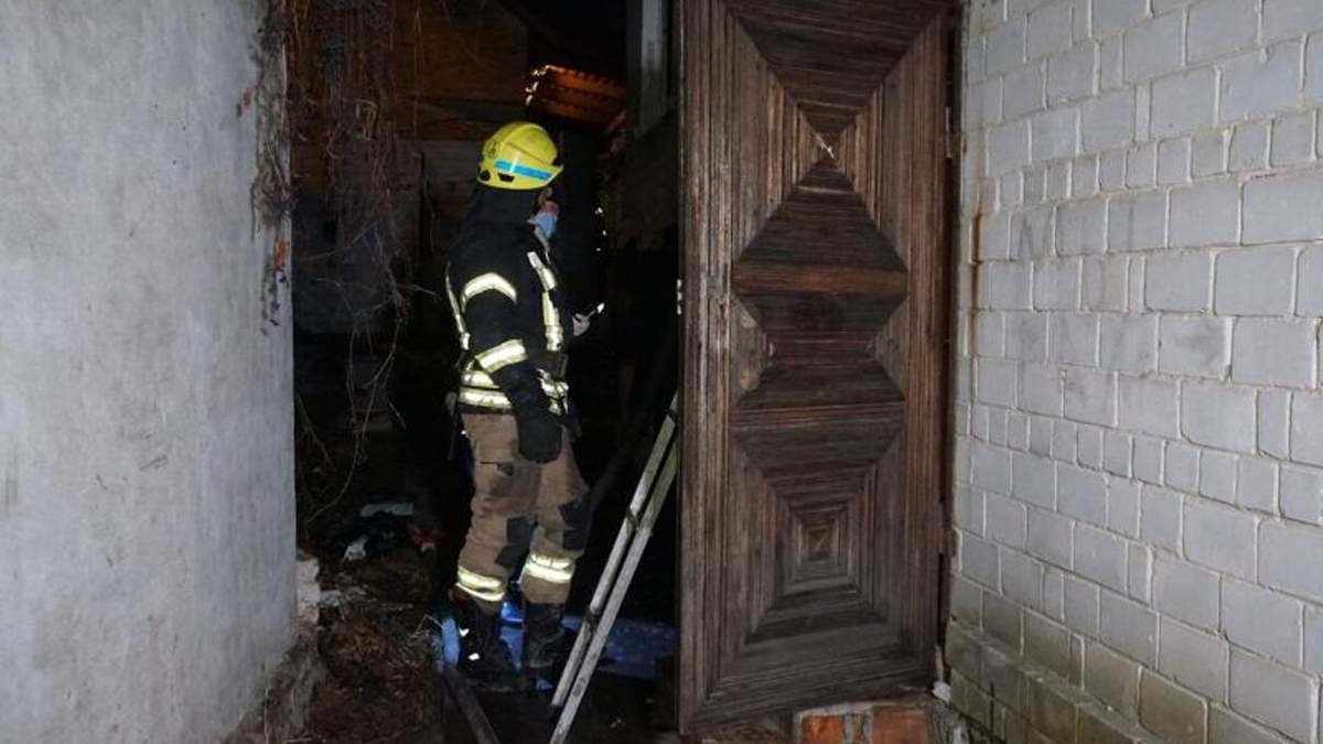 У Дніпрі у пожежі загинули 3 людей 31 грудня 2020 У Дніпрі у пожежі загинули 3 людей 31 грудня 2020