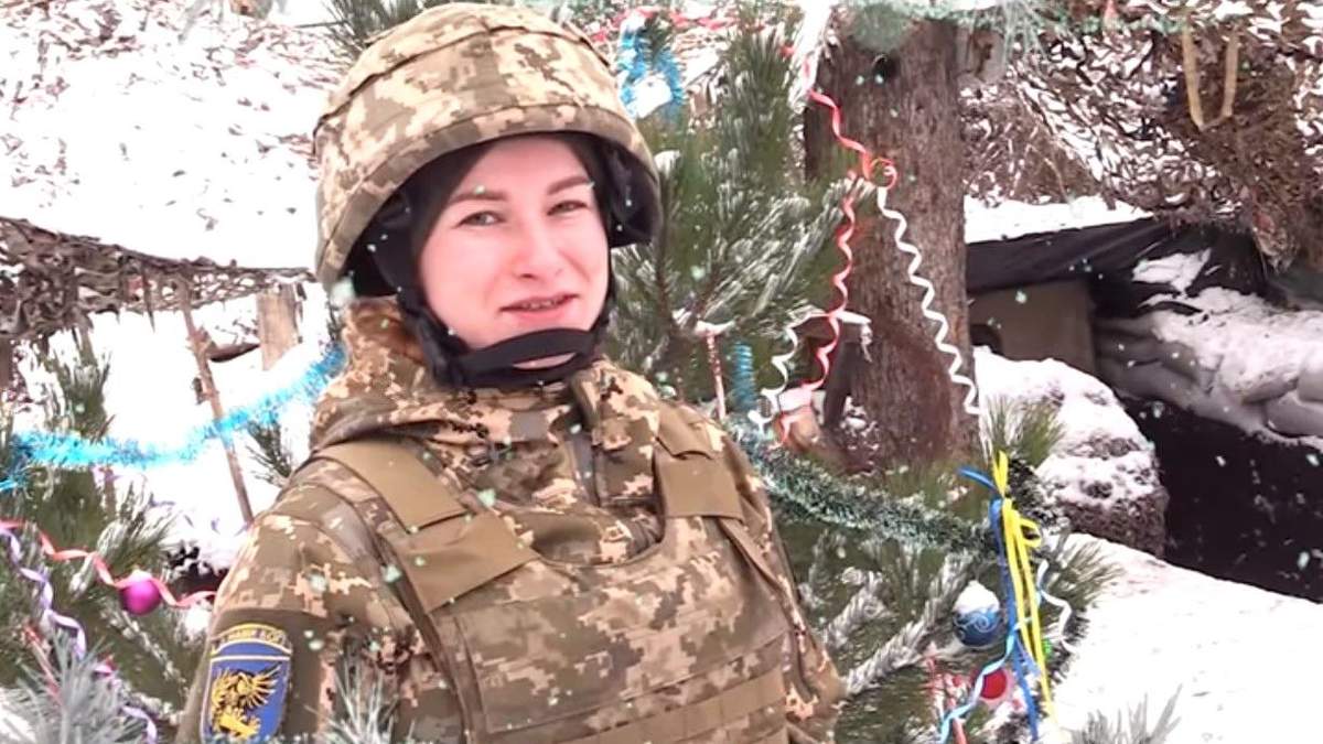 Воїни ООС привітали українців з Новим роком: відео Воїни ООС привітали українців з Новим роком: відео