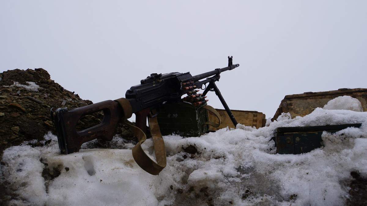 Боевики устроили обстрелы на Донбассе 1 января 2021: детали Боевики устроили обстрелы на Донбассе 1 января 2021: детали