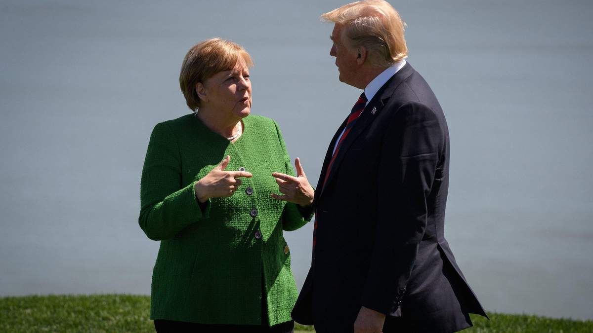 Ангела Меркель и Дональд Трамп в 2021 Ангела Меркель и Дональд Трамп в 2021