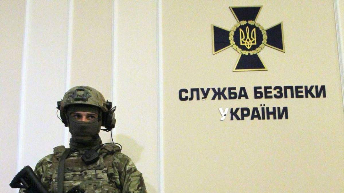 СБУ оголосила підозру двом бойовикам СБУ оголосила підозру двом бойовикам