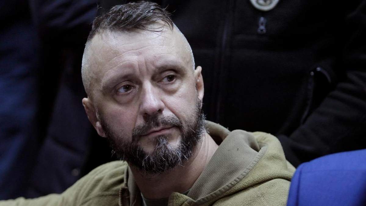 Суд залишив Антоненка під вартою, незважаючи на стан здоров'я Суд залишив Антоненка під вартою, незважаючи на стан здоров'я