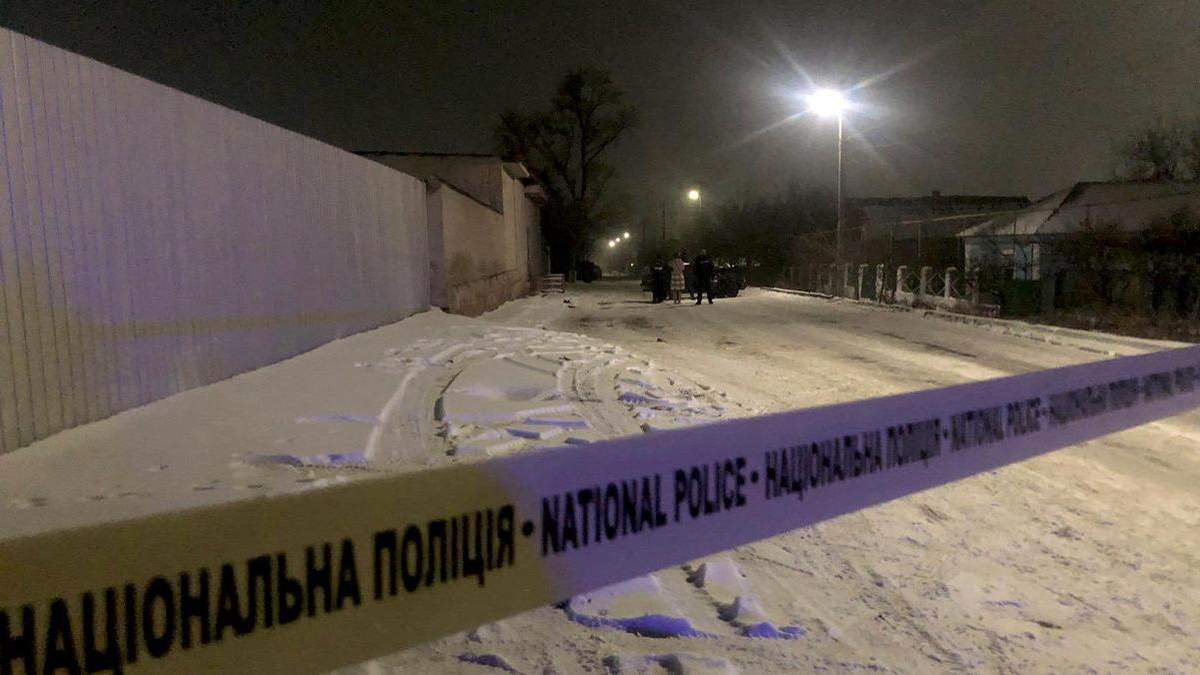 На Миколаївщині чоловік скалічив батька та стріляв у копів На Миколаївщині чоловік скалічив батька та стріляв у копів