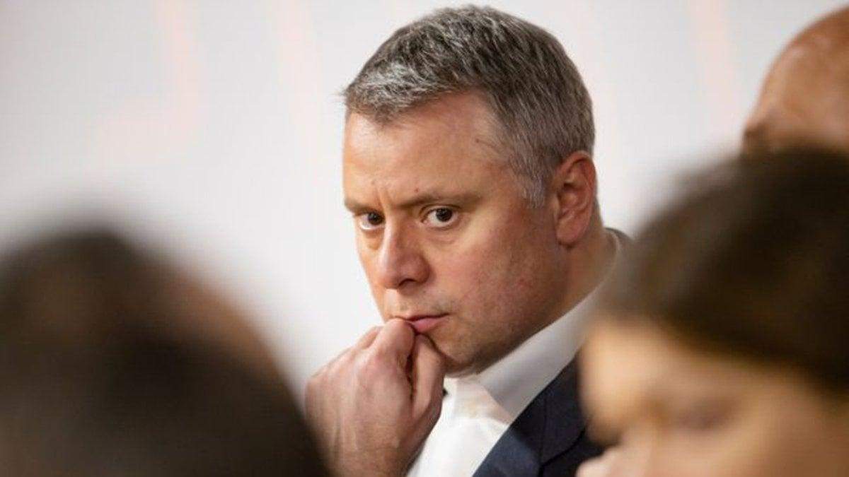 Слуги народу на засіданні фракції обговорили питання призначення Вітренка: як усе закінчилися Слуги народу на засіданні фракції обговорили питання призначення Вітренка: як усе закінчилися