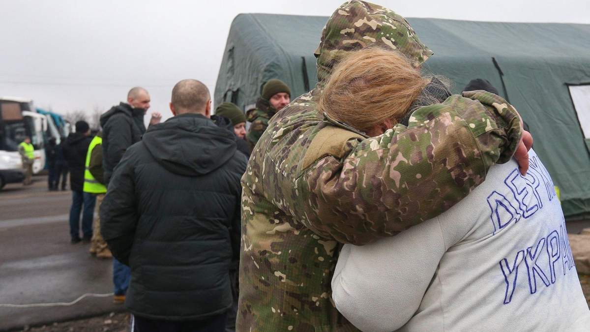 Денісова розповіла про звільнення українців з ОРДЛО Денісова розповіла про звільнення українців з ОРДЛО