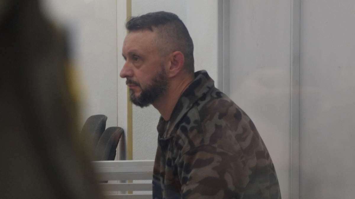 Суд 29 января 2021 оставил Антоненко под стражей - фото, видео Суд 29 января 2021 оставил Антоненко под стражей - фото, видео