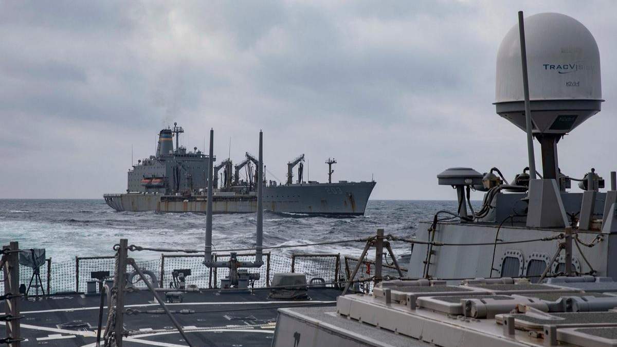 Україна і США провели спільне тренування в Чорному морі: фото Україна і США провели спільне тренування в Чорному морі: фото
