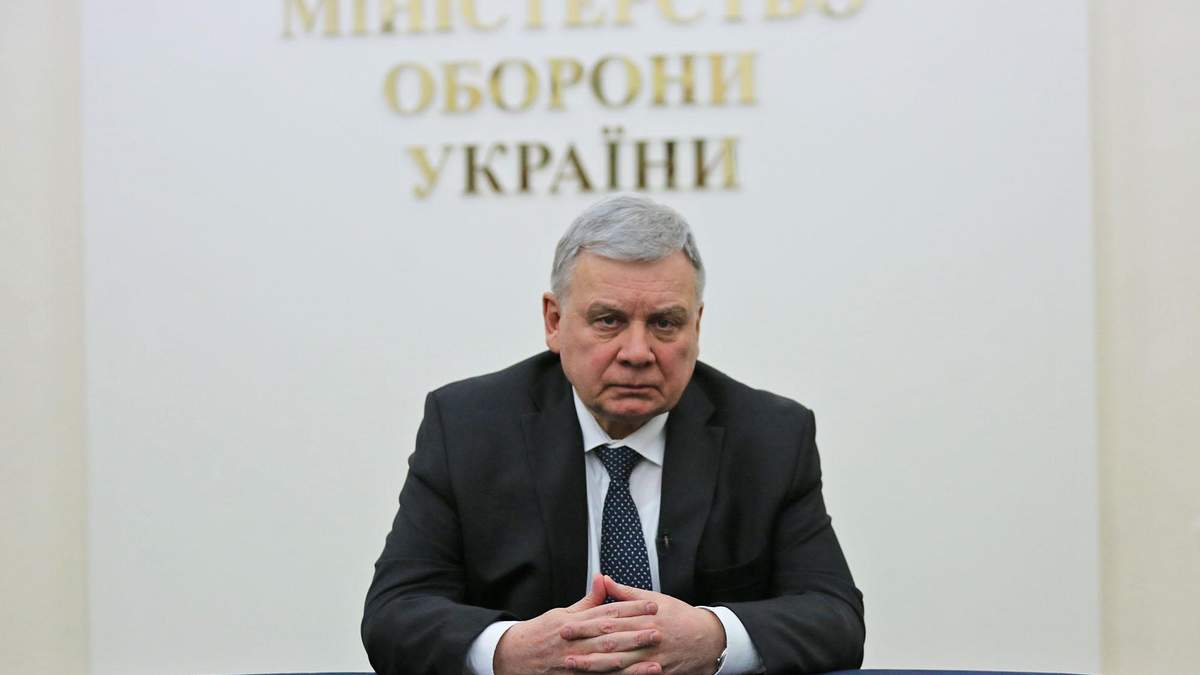 Міністр оборони Таран підтримує санкції проти Козака та його каналів Міністр оборони Таран підтримує санкції проти Козака та його каналів