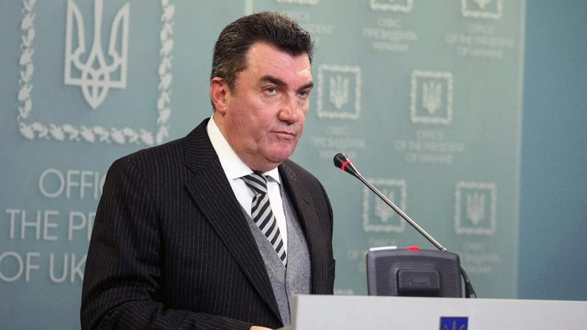 На нашу страну напали и мы будем действовать так, как нужно, - Данилов На нашу страну напали и мы будем действовать так, как нужно, - Данилов