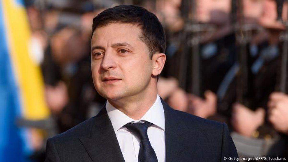 Зеленский готов доказать безопасность вакцины от COVID-19 Зеленский готов доказать безопасность вакцины от COVID-19