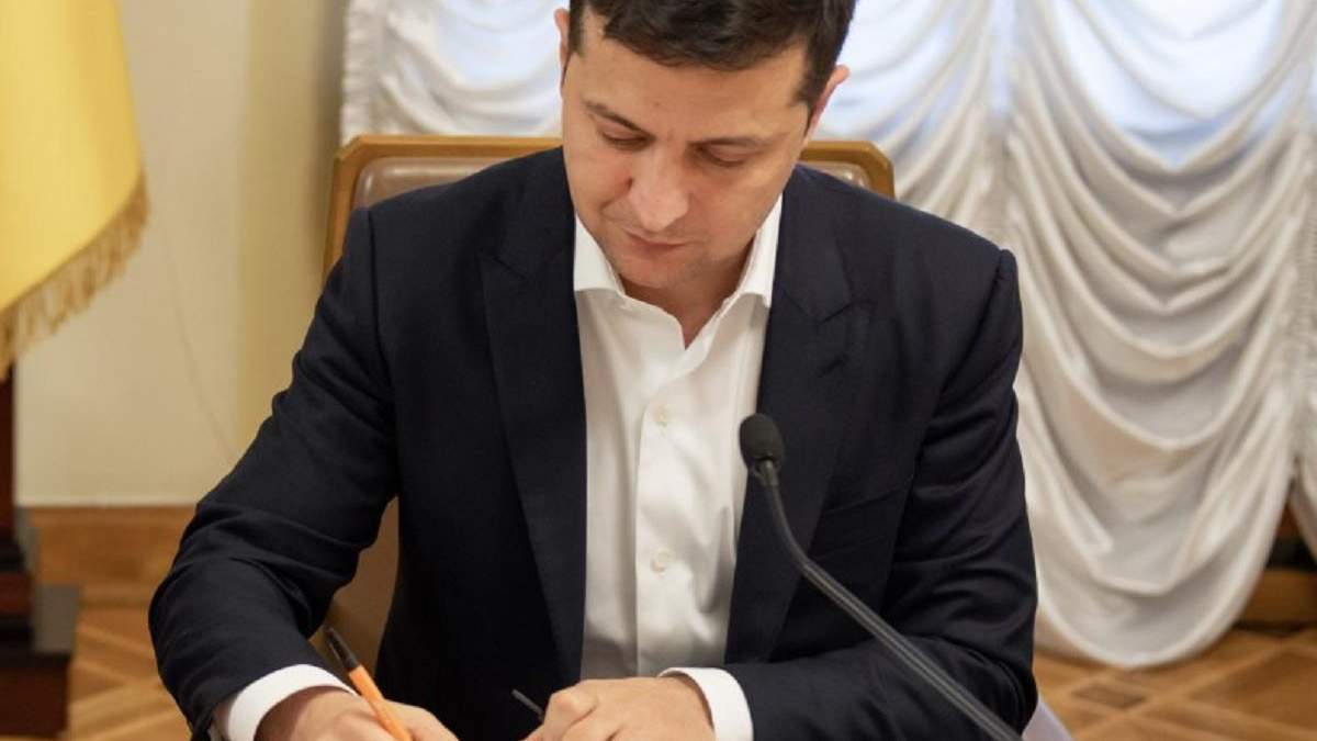 Зеленський затвердив план допуску іноземних військових в Україну Зеленський затвердив план допуску іноземних військових в Україну