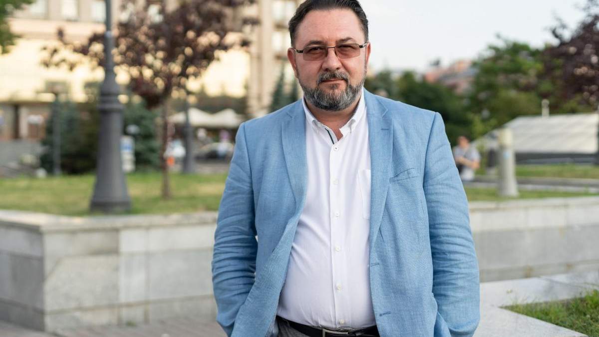 Потураев защитил телеканалы Ахметова: Не пророссийские Потураев защитил телеканалы Ахметова: Не пророссийские