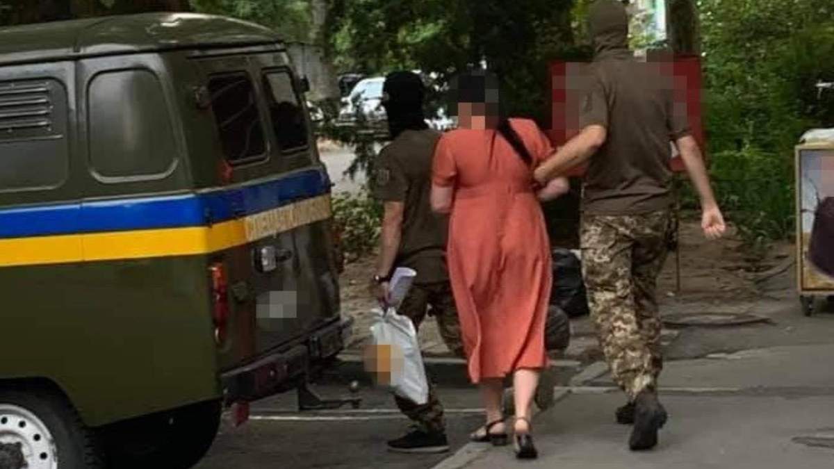 Руководила сетью ФСБ: на Херсонщине будут судить сотрудницу ОГА Руководила сетью ФСБ: на Херсонщине будут судить сотрудницу ОГА