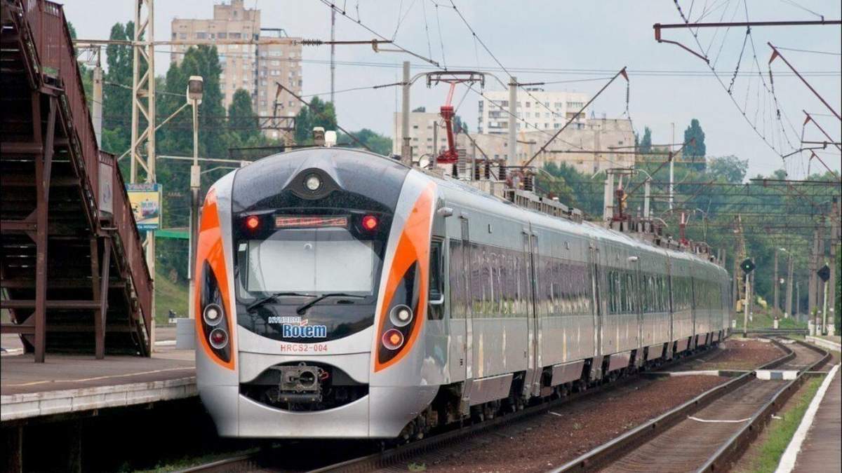 Укрзалізниця анонсувала появу Wi-Fi у поїздах: де та коли Укрзалізниця анонсувала появу Wi-Fi у поїздах: де та коли