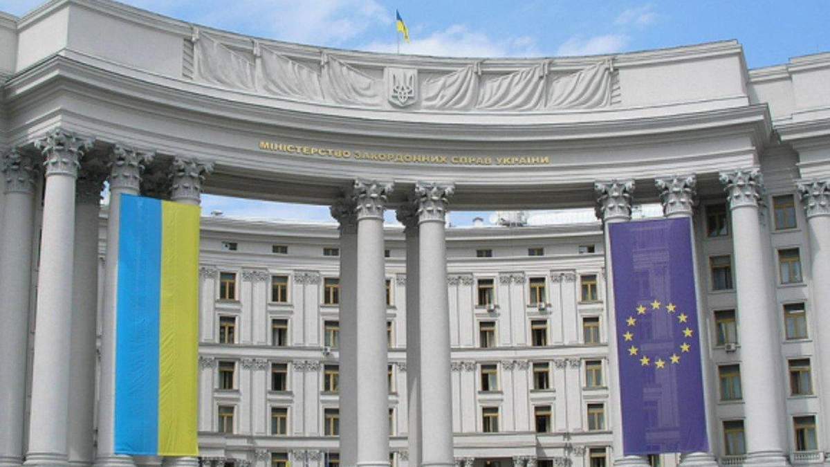 Обыски и задержания в Крыму: Украина выразила протест России Обыски и задержания в Крыму: Украина выразила протест России
