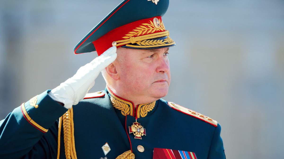 СБУ сообщила о подозрении из-за боев под Дебальцево и Иловайским СБУ сообщила о подозрении из-за боев под Дебальцево и Иловайским