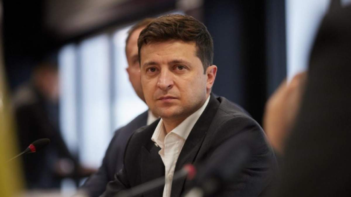 Зеленський сказав переглянути закон про конкурси на держслужбу: деталі Зеленський сказав переглянути закон про конкурси на держслужбу: деталі