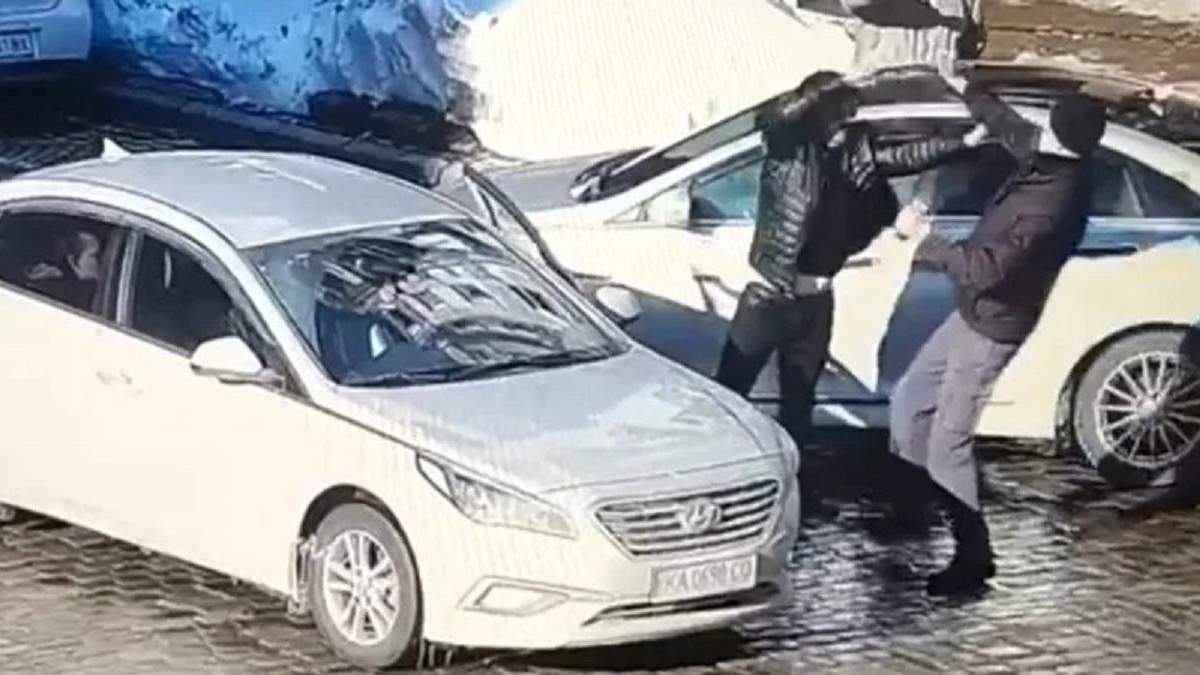 Водій в Києві вбив пішохода - які проблеми відкрила ця ситуація - 24tv Водій в Києві вбив пішохода - які проблеми відкрила ця ситуація - 24tv