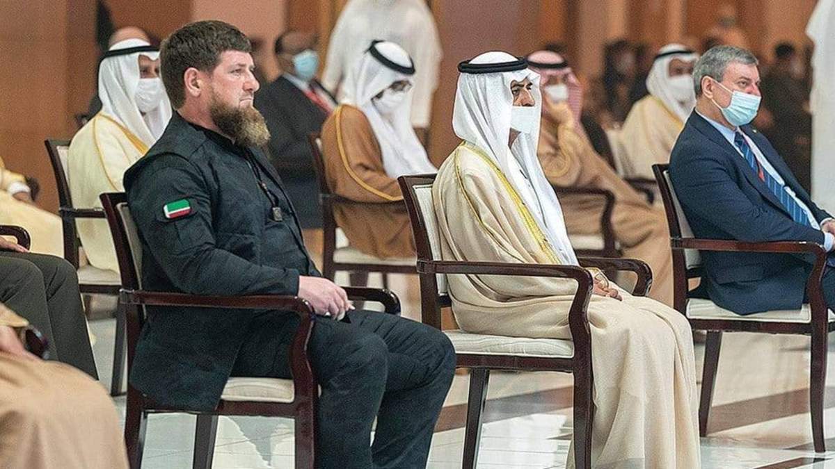 Уруський пояснив, чому ходив поруч із Кадировим і має фото Уруський пояснив, чому ходив поруч із Кадировим і має фото