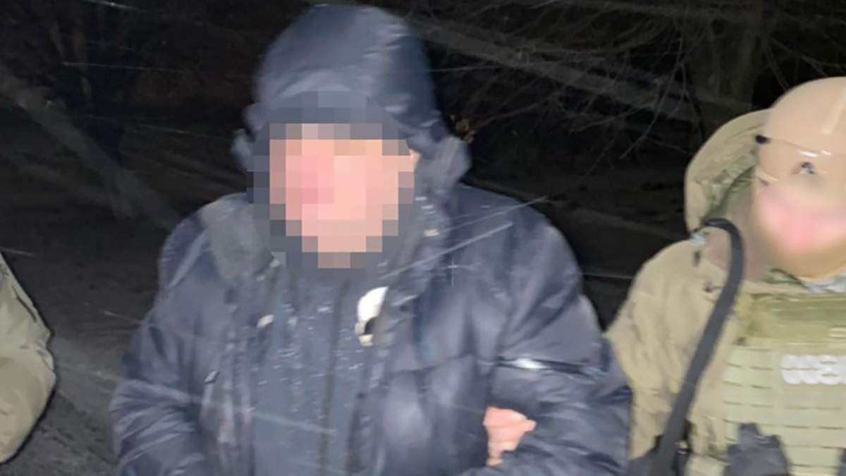 Вбивство у Харкові: поліціянти затримали зловмисника Вбивство у Харкові: поліціянти затримали зловмисника