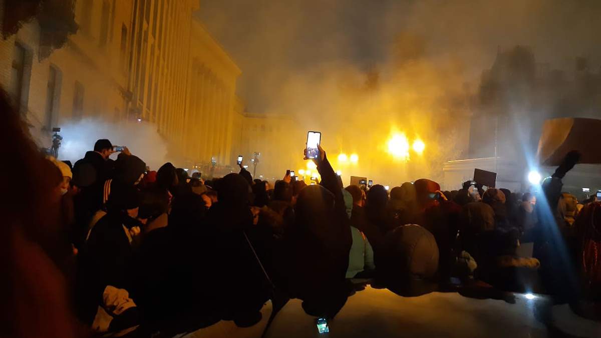 У Стерненка оголосили безстрокову акцію протесту У Стерненка оголосили безстрокову акцію протесту