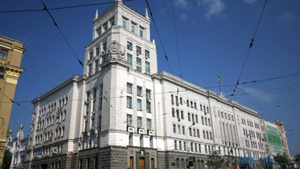 Харьковский горсовет прекратил полномочия Кернеса Харьковский горсовет прекратил полномочия Кернеса