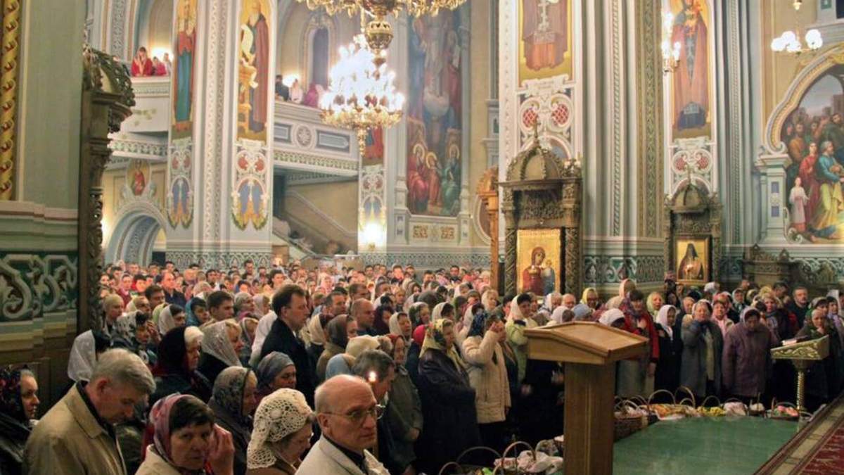 Позиція ПЦУ щодо вакцинації: не змушуватиме робити щеплення Позиція ПЦУ щодо вакцинації: не змушуватиме робити щеплення