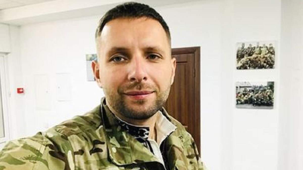 Якби не бруківка, хтось не став би заступником міністра, – Парасюк Якби не бруківка, хтось не став би заступником міністра, – Парасюк