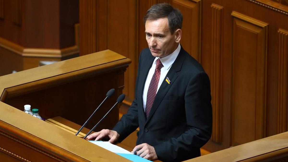 Суды не работают по звонку с Банковой, - Вениславский Суды не работают по звонку с Банковой, - Вениславский