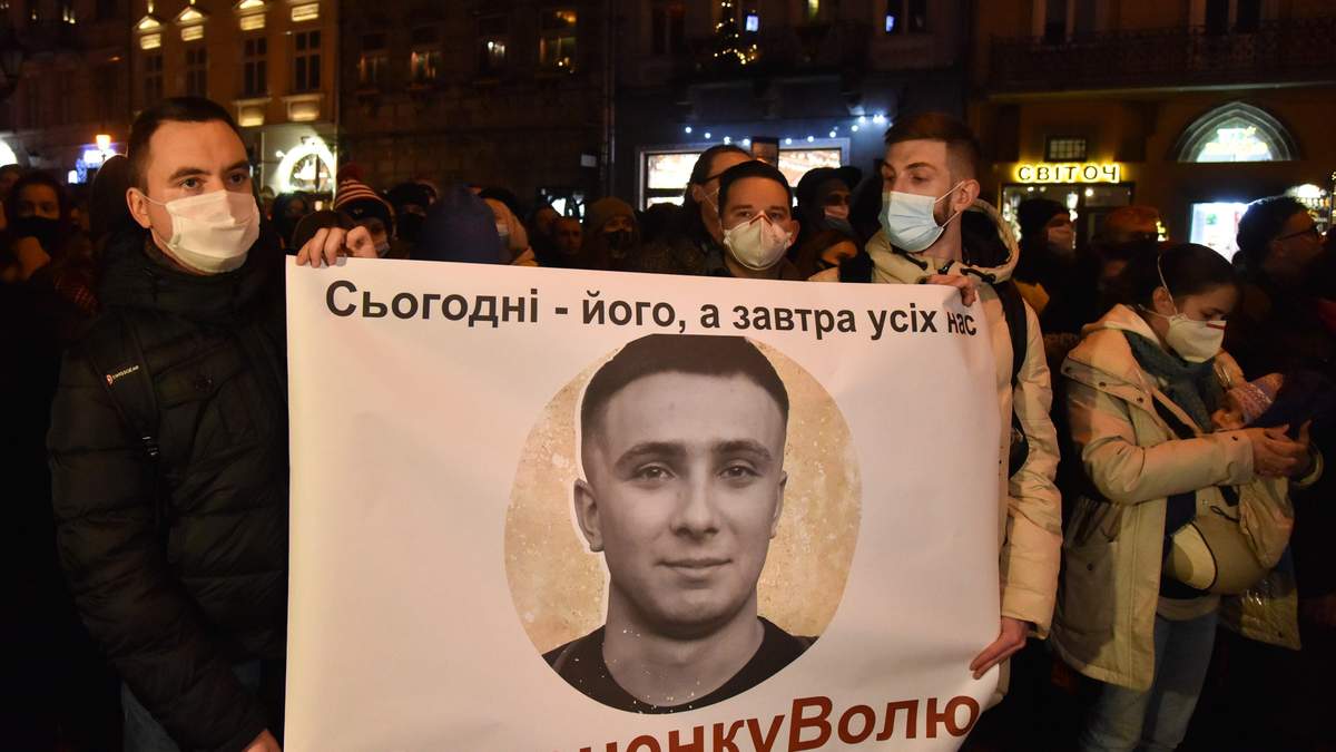Що вирок Стерненко означає для нас з вами? Що вирок Стерненко означає для нас з вами?
