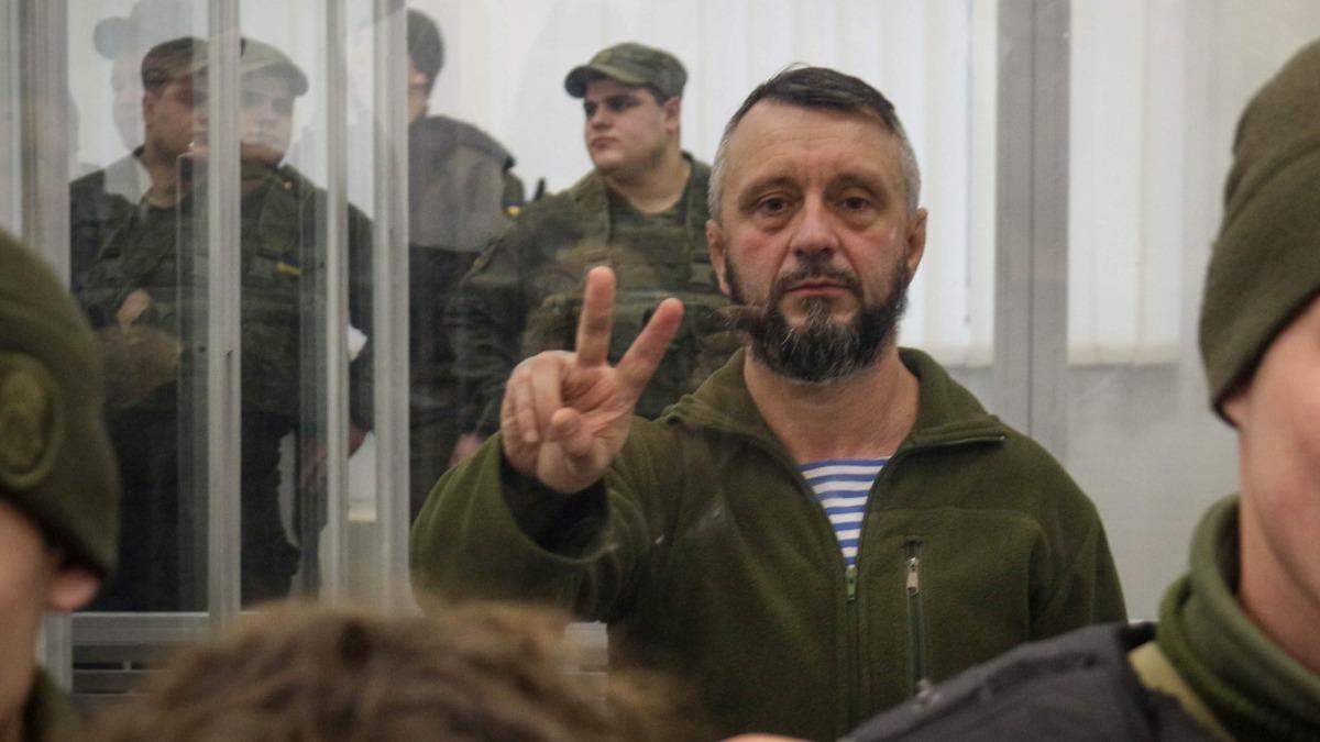 Антоненко призвал украинский выйти на протесты по Стерненка Антоненко призвал украинский выйти на протесты по Стерненка