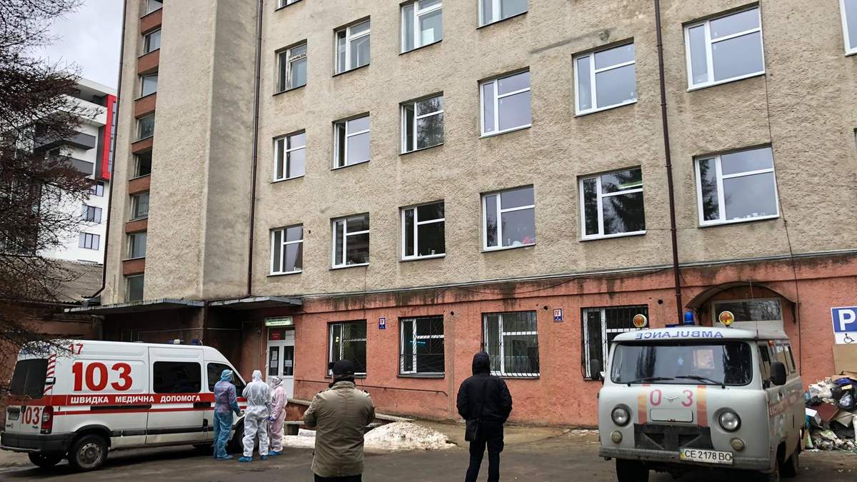 Пожар в Черновицкие больницы мог вызвать самоподжог пациента, - СМИ Пожар в Черновицкие больницы мог вызвать самоподжог пациента, - СМИ