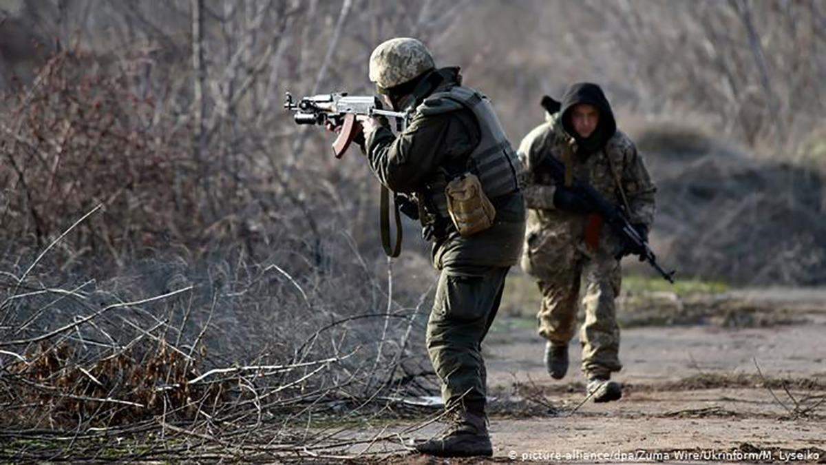 Более 200 дней назад на Донбассе объявили режим прекращения огня Более 200 дней назад на Донбассе объявили режим прекращения огня
