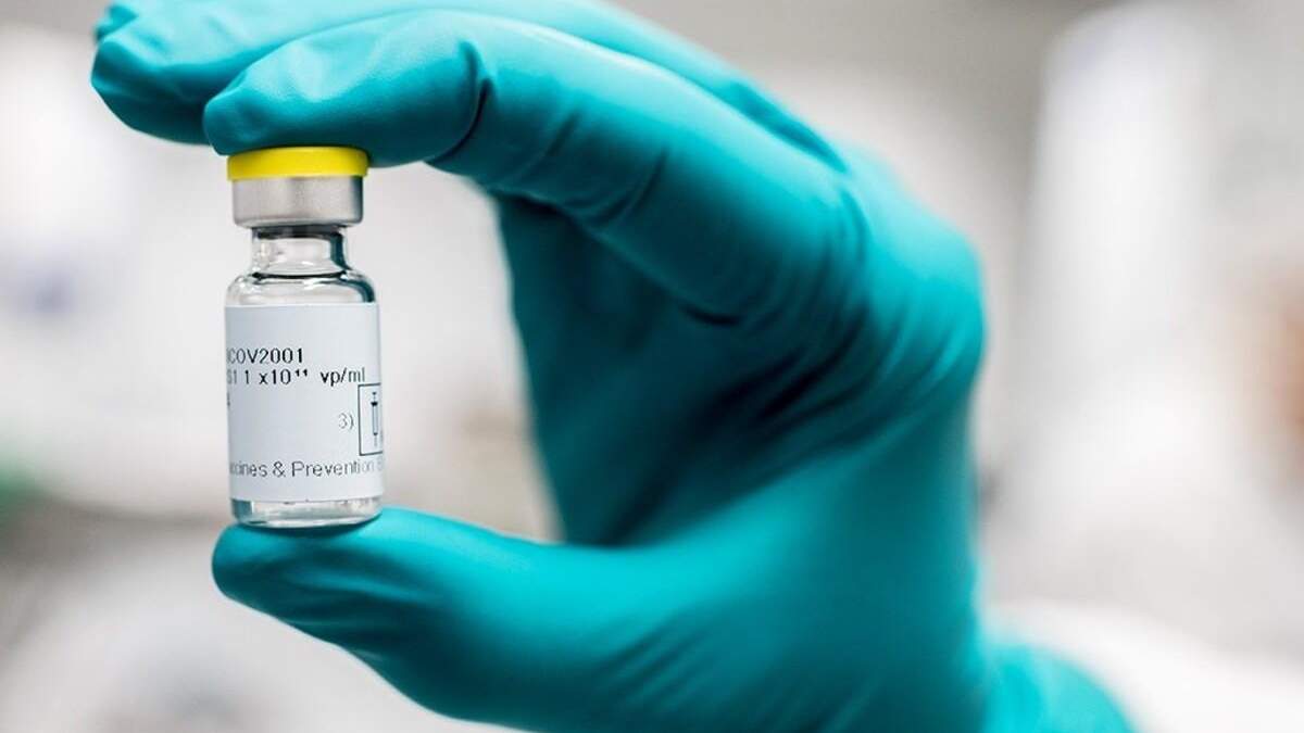 У США почали розповсюджувати третю вакцину проти COVID-19 У США почали розповсюджувати третю вакцину проти COVID-19