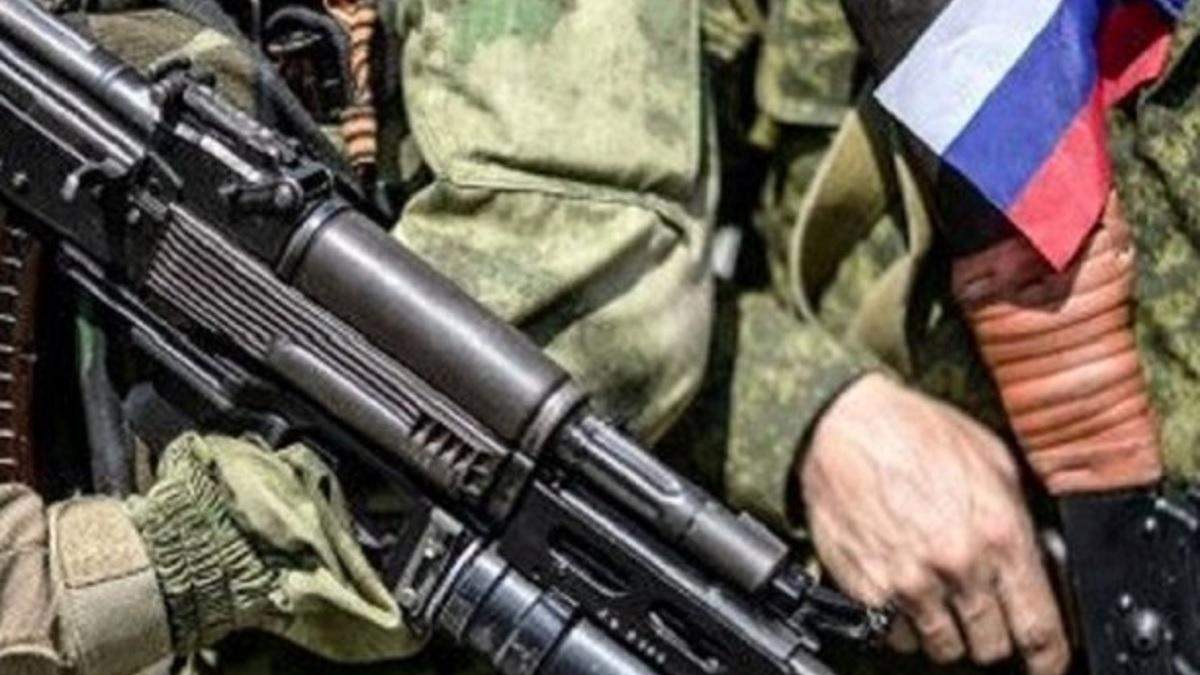 Окупанти на Донбасі знімають постановочні репортажі: деталі Окупанти на Донбасі знімають постановочні репортажі: деталі