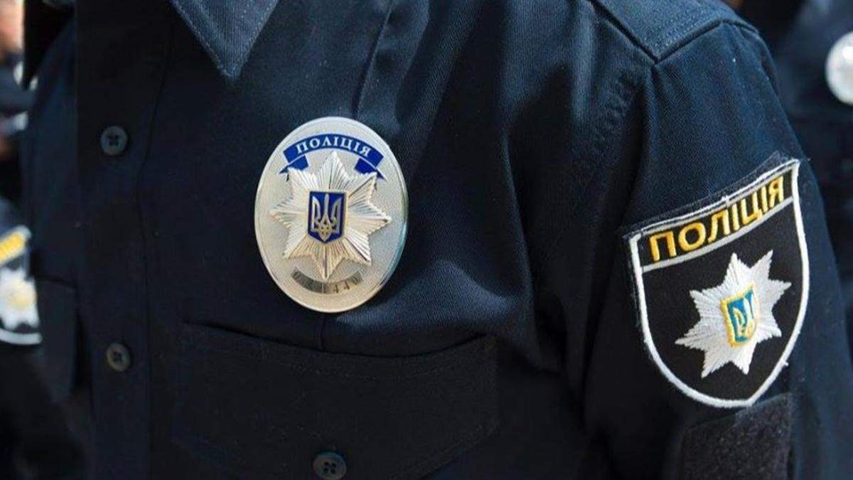 Полицейском и сообщникам сообщили о подозрении в пытках парней Полицейском и сообщникам сообщили о подозрении в пытках парней