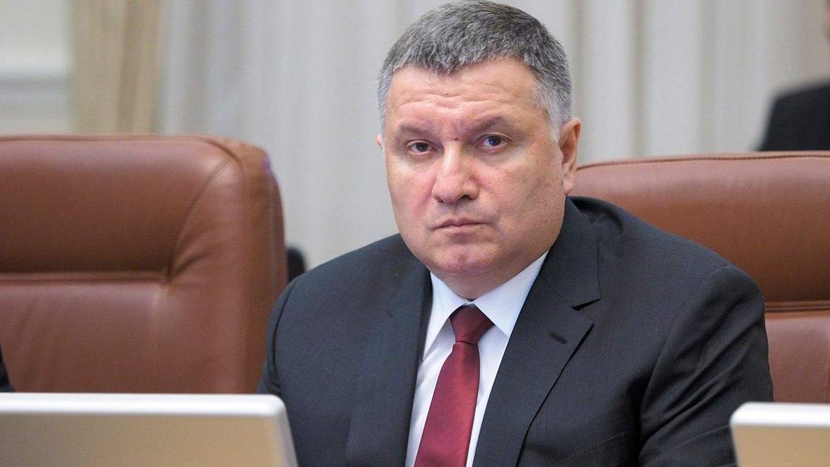 Аваков вважає, що російська мова належить і українцям Аваков вважає, що російська мова належить і українцям