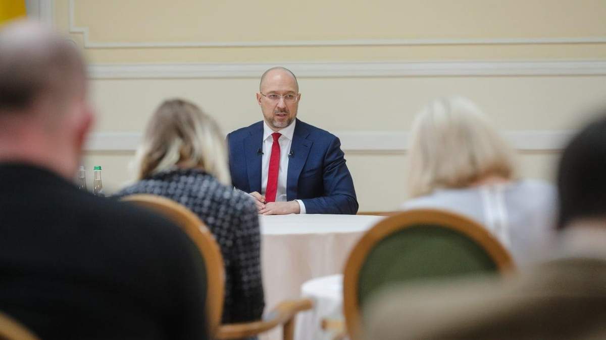 Шмигаль прозвітував про рік роботи прем'єром: які успіхи і невдачі Шмигаль прозвітував про рік роботи прем'єром: які успіхи і невдачі