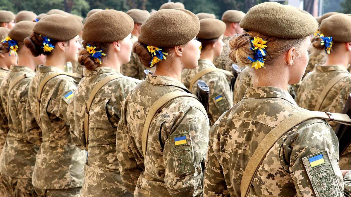 В ВСУ на должностях командиров взводов служит более 100 женщин В ВСУ на должностях командиров взводов служит более 100 женщин
