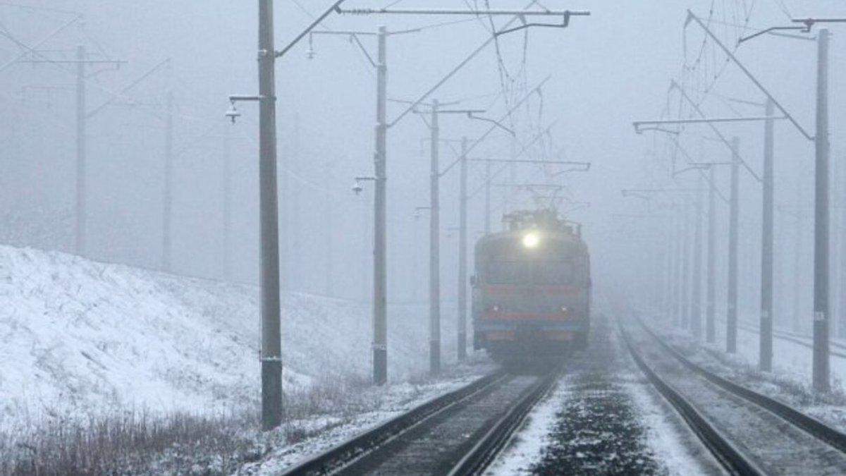 Укрзалізниця здійснить 5 спецрейсів з Прикарпаття та Буковини Укрзалізниця здійснить 5 спецрейсів з Прикарпаття та Буковини