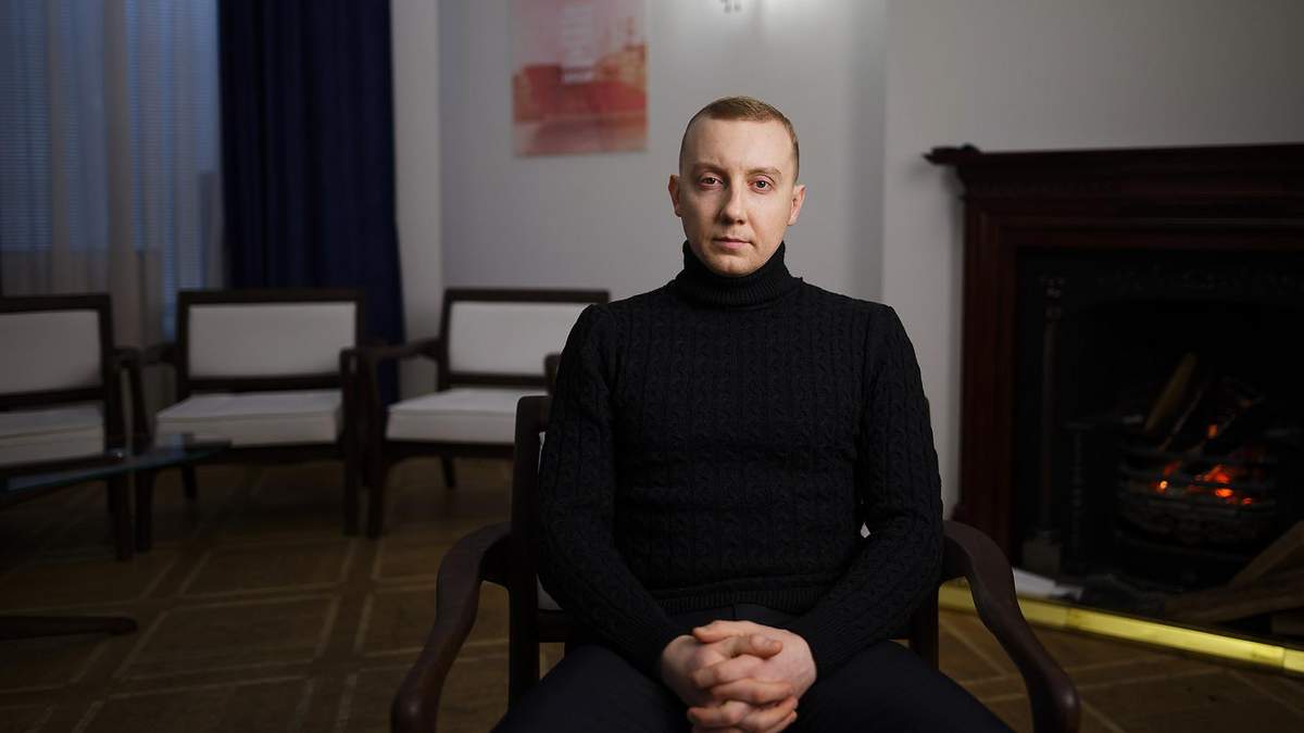 Перший автограф дав бойовику, який пограбував мою квартиру, – Асєєв Перший автограф дав бойовику, який пограбував мою квартиру, – Асєєв