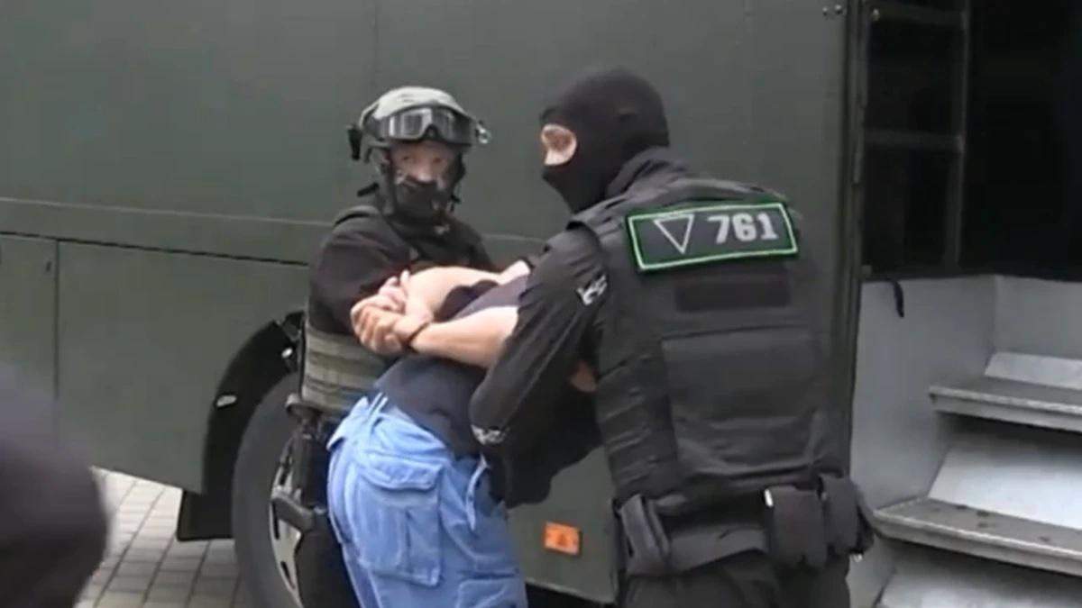 Арестович: Обсуждать спецоперацию по вагнеровцяа в Украине нельзя Арестович: Обсуждать спецоперацию по вагнеровцяа в Украине нельзя
