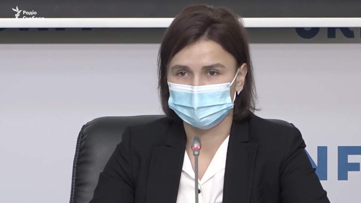 Дружина арештованого в Криму журналіста просить допомоги Зеленського Дружина арештованого в Криму журналіста просить допомоги Зеленського