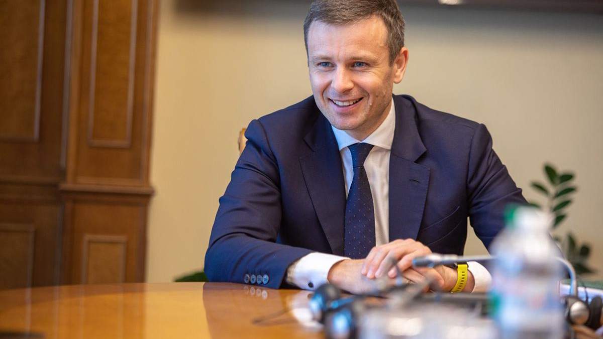 Інтерв'ю з Сергієм Марченком про корупцію на митниці і пенсію Інтерв'ю з Сергієм Марченком про корупцію на митниці і пенсію