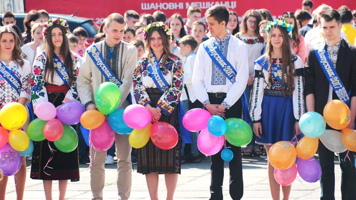 Українських випускників заохочують навчатись в Америці – Голос Америки Українських випускників заохочують навчатись в Америці – Голос Америки